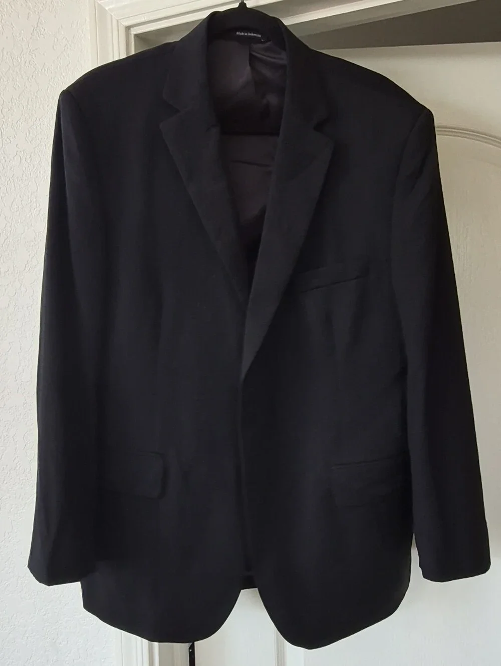 Pronto Uomo Platinum 100% Wool Three Button Blazer Sz 44 Short